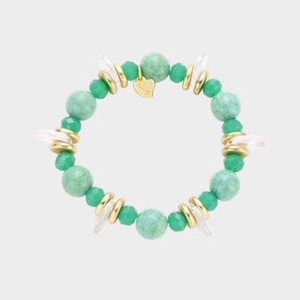 Groene armband met witte en gouden tussenkralen 18 centimeter