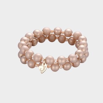 Set van twee zandkleurige kralenarmbanden met tussenkraaltjes lengte 18 cm