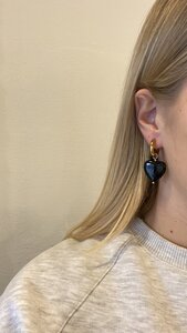 Oorbellen hart zwart beer