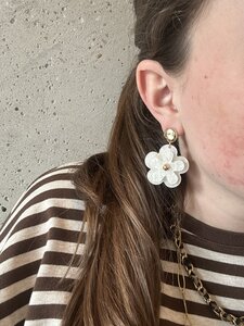 Oorbellen bloem dubbel geel