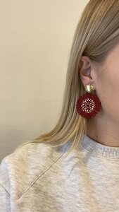 Oorbellen rond draad rood