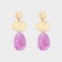 Oorbellen bedel resin roze